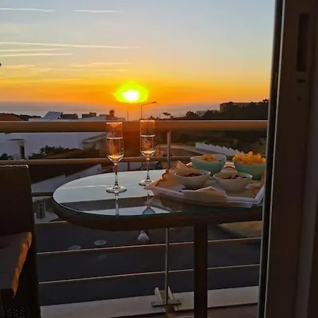 Amazing Lodge By The Ocean - Fully Equipped! Ericeira Exterior photo