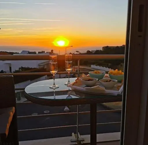 Amazing Lodge By The Ocean - Fully Equipped!