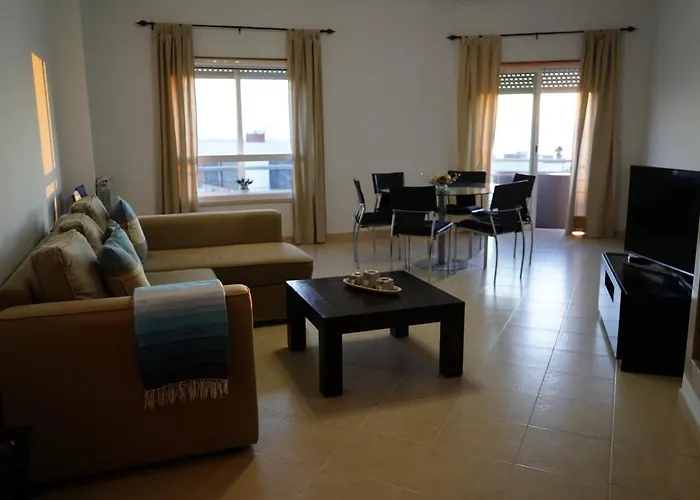 Amazing Lodge By The Ocean - Fully Equipped!